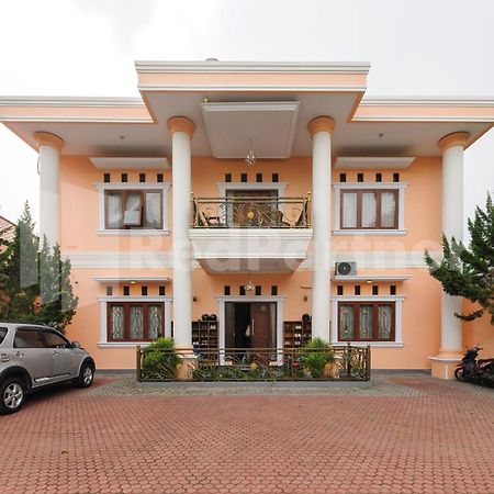Pondok Cimanggu Syariah Mitra Reddoorz Bogor Luaran gambar